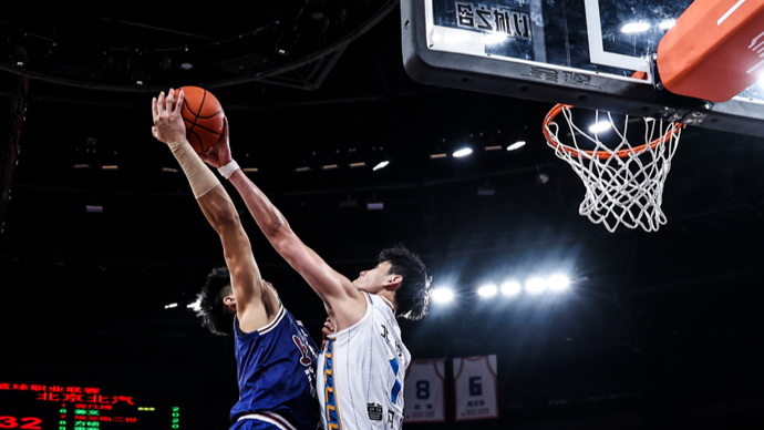 后撤步三分 后撤步三分